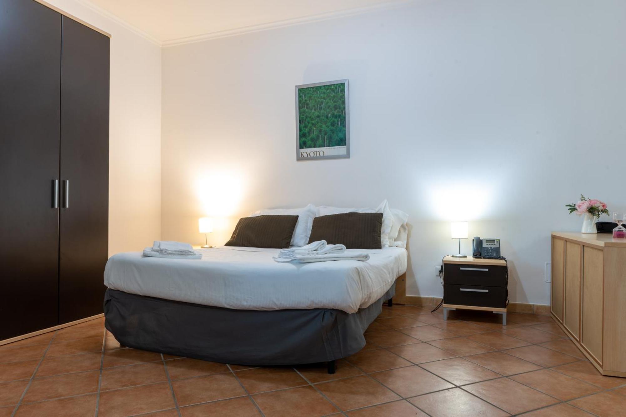 Residence Sol Levante ฟรัสกาตี ภายนอก รูปภาพ