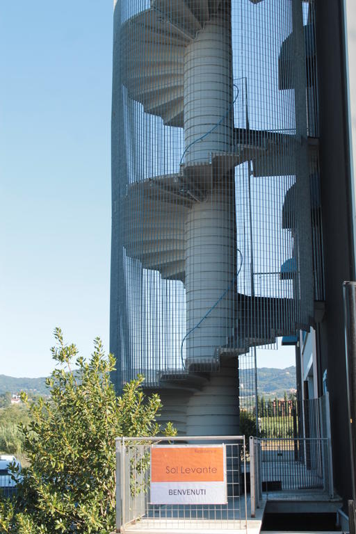 Residence Sol Levante ฟรัสกาตี ภายนอก รูปภาพ