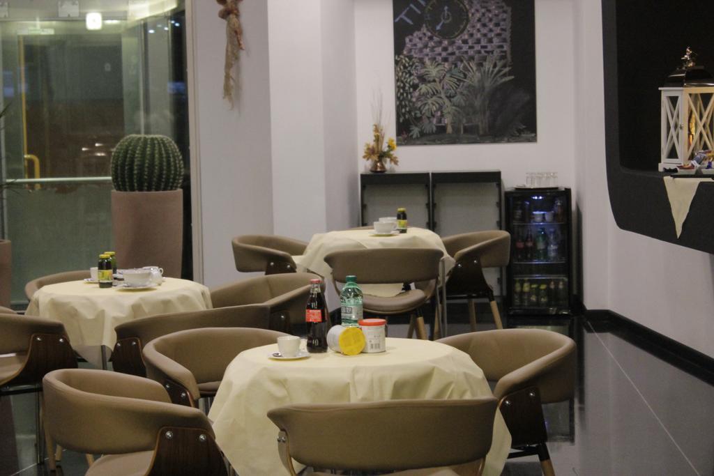 Residence Sol Levante ฟรัสกาตี ภายนอก รูปภาพ