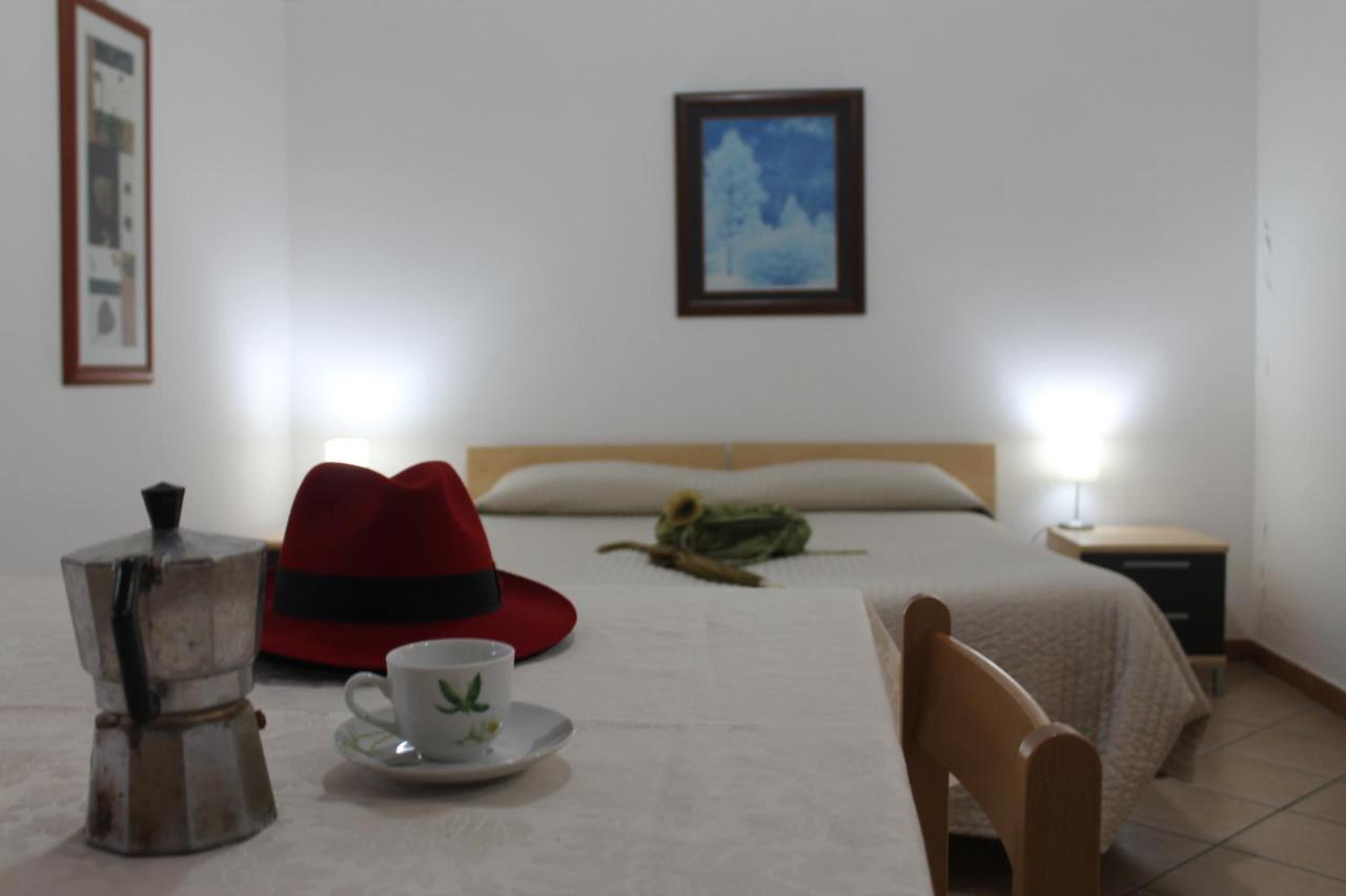 Residence Sol Levante ฟรัสกาตี ภายนอก รูปภาพ