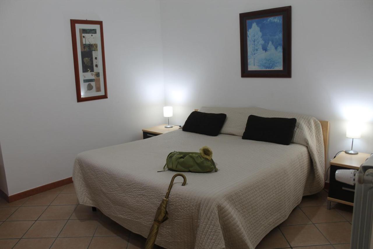 Residence Sol Levante ฟรัสกาตี ภายนอก รูปภาพ